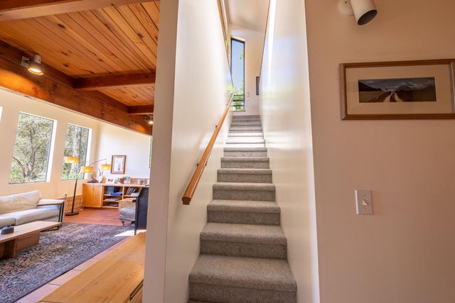 14514 Bald Mountain Rd, Penn Valley, CA 95946