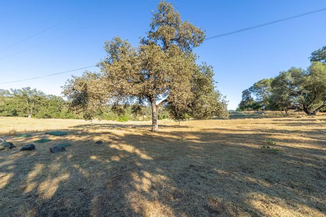 14514 Bald Mountain Rd, Penn Valley, CA 95946