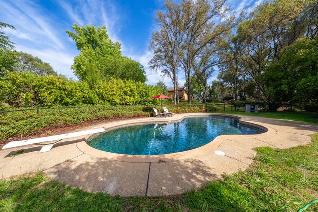 14514 Bald Mountain Rd, Penn Valley, CA 95946