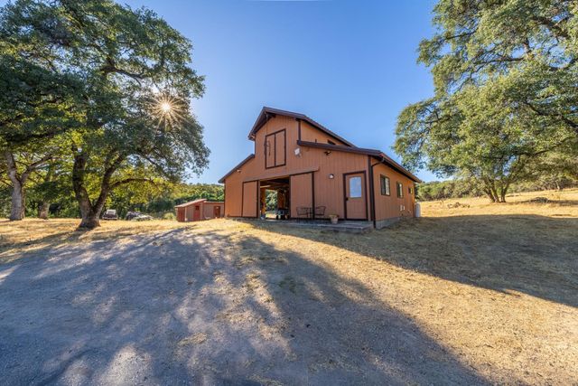 14514 Bald Mountain Rd, Penn Valley, CA 95946