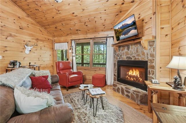 1564 Big Ben Road, Ellijay, GA 30540