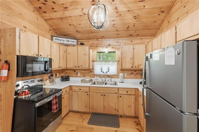 1564 Big Ben Road, Ellijay, GA 30540