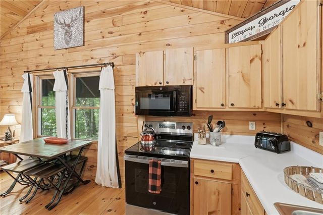 1564 Big Ben Road, Ellijay, GA 30540