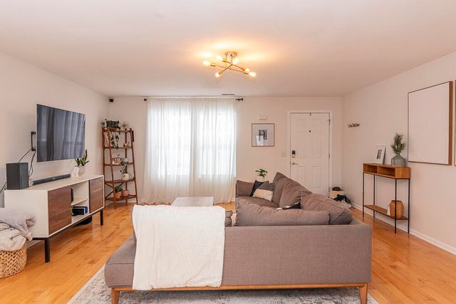 5740 Coddington Lane, Oshtemo Twp, MI 49009