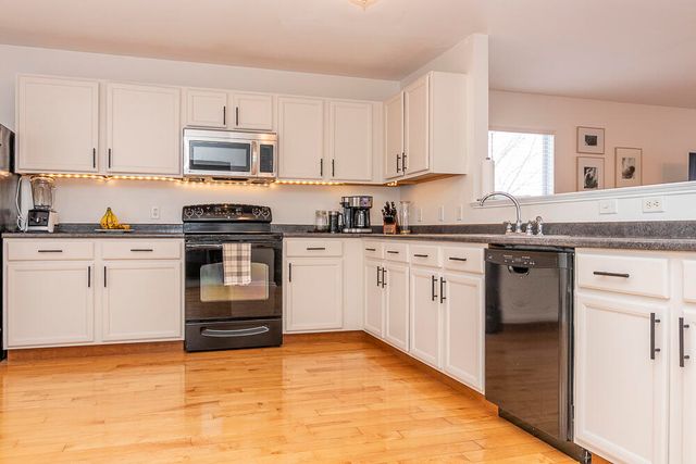 5740 Coddington Lane, Oshtemo Twp, MI 49009