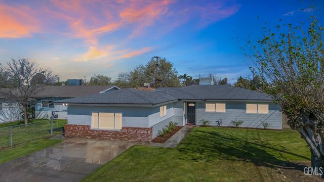 2500 Mandeline Avenue, Bakersfield, CA 93304