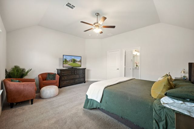605 Roscoe Drive, Midlothian, TX 76065