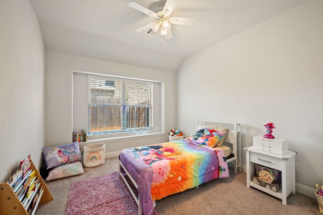 605 Roscoe Drive, Midlothian, TX 76065
