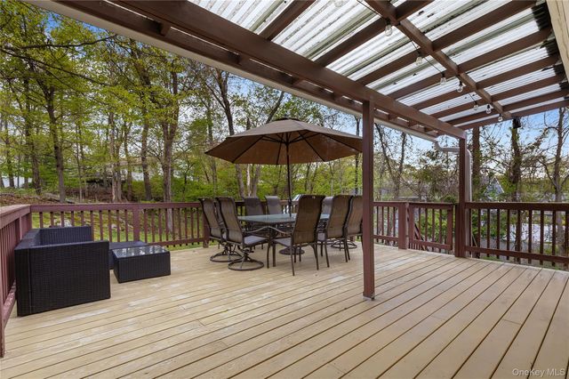 3 Valerie Lane, Mahopac, NY 10541