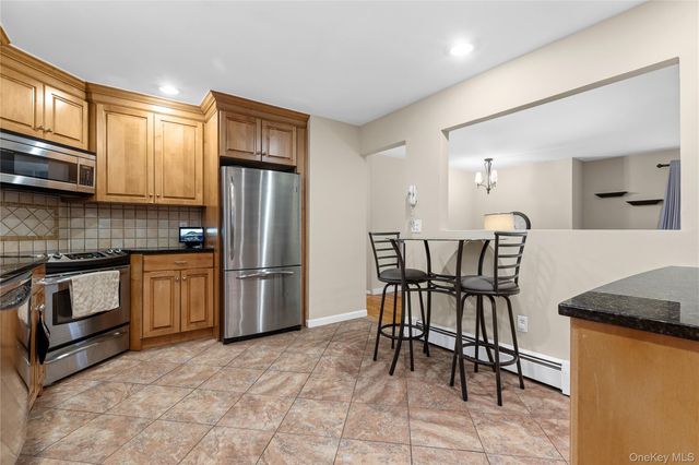 3 Valerie Lane, Mahopac, NY 10541