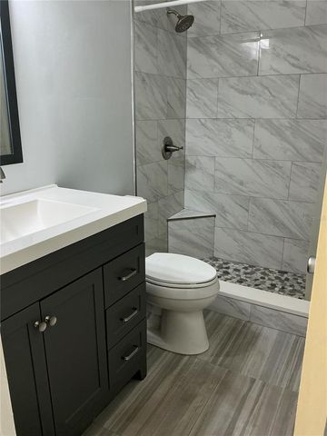 5267 81ST ST N 26, St Petersburg, FL 33709