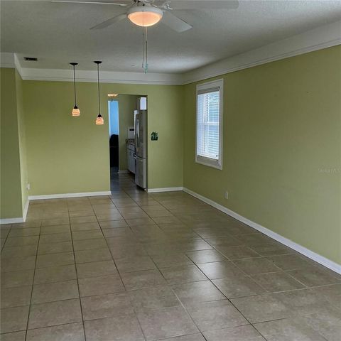 5267 81ST ST N 26, St Petersburg, FL 33709