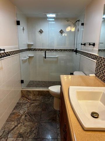7290 Ashford Place 404, Delray Beach, FL 33446