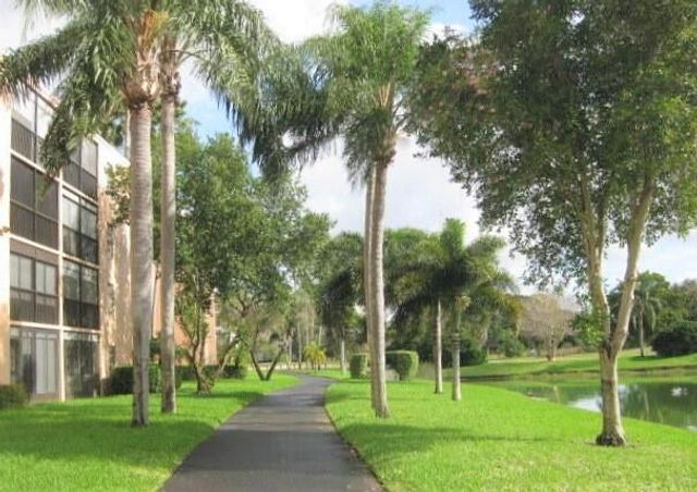 7290 Ashford Place 404, Delray Beach, FL 33446