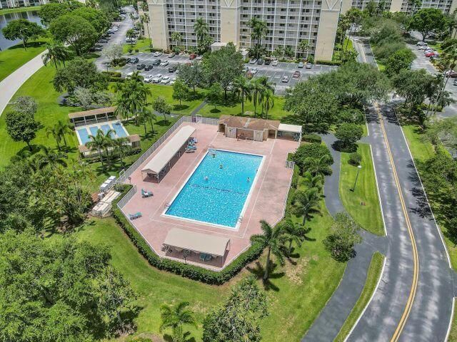 7290 Ashford Place 404, Delray Beach, FL 33446