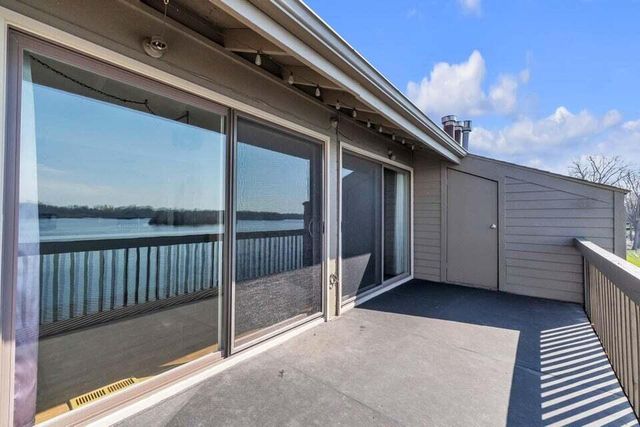 820 Cliffs Drive 306, Ypsilanti Twp, MI 48198