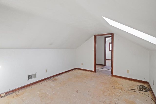 6638 31st AVENUE, Kenosha, WI 53142