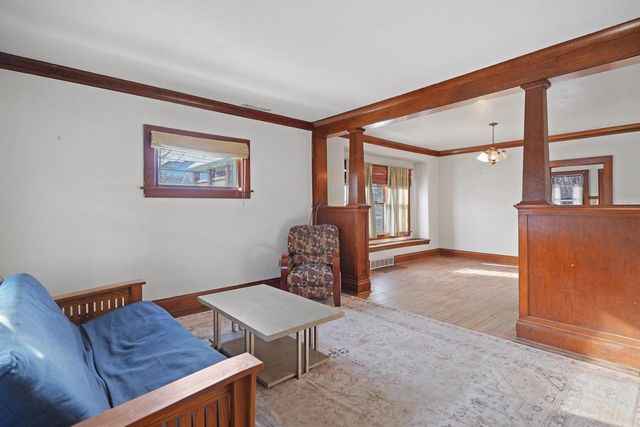 6638 31st AVENUE, Kenosha, WI 53142