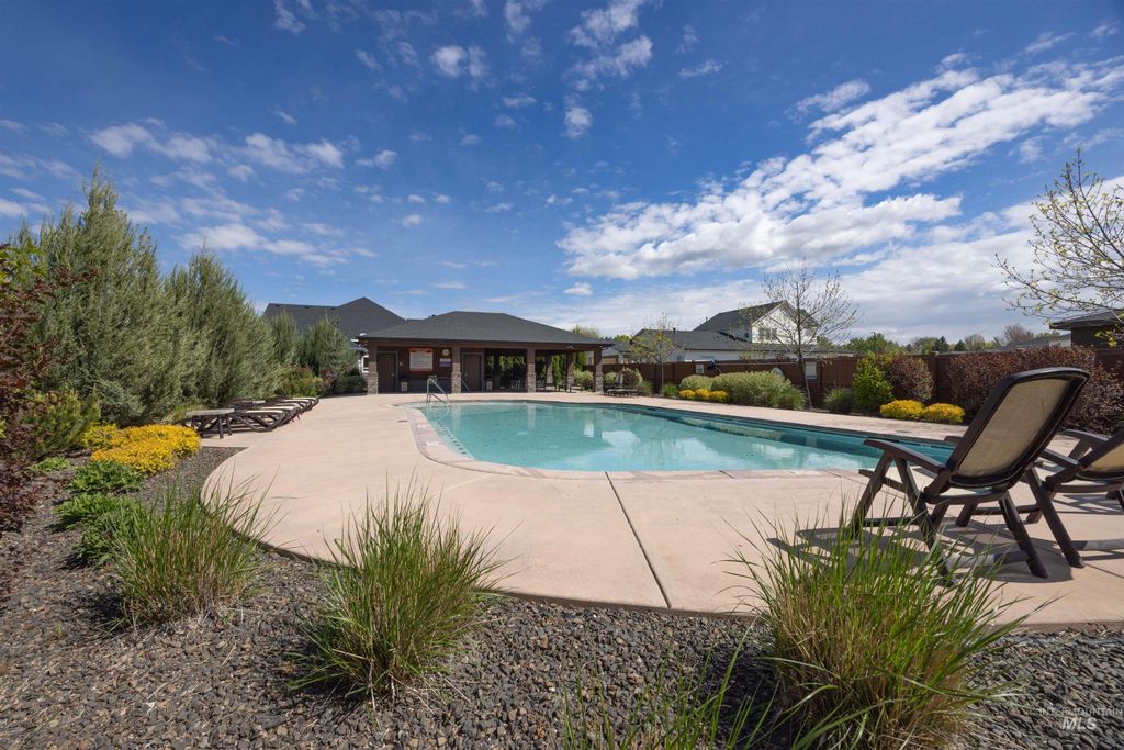 3457 W Barefoot St, Eagle, ID 83616 photo 3
