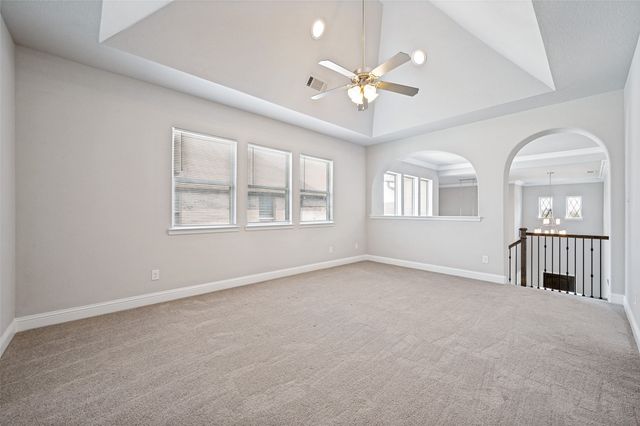 764 Thoroughbred Avenue, Frisco, TX 75036