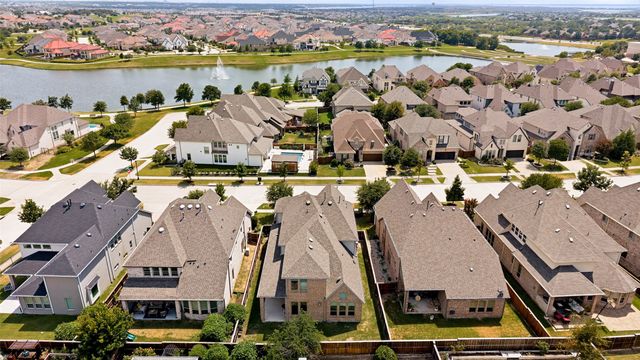 764 Thoroughbred Avenue, Frisco, TX 75036