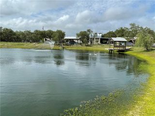 1431 W 12th St, Rockport, TX 78382