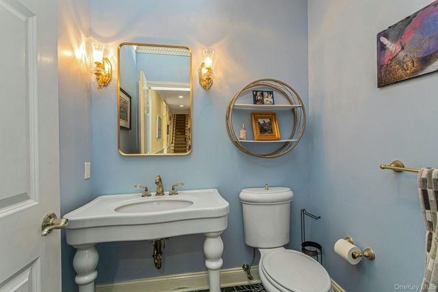 3 Kniffen Road, Katonah, NY 10536