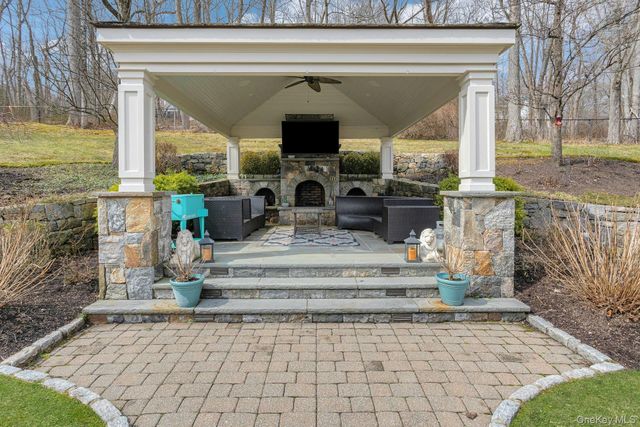 3 Kniffen Road, Katonah, NY 10536