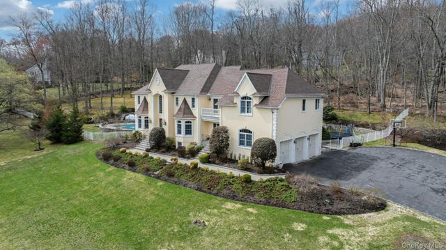 3 Kniffen Road, Katonah, NY 10536