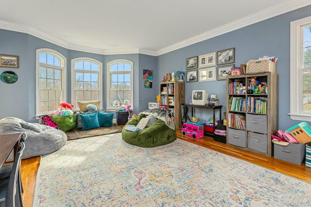 3 Kniffen Road, Katonah, NY 10536