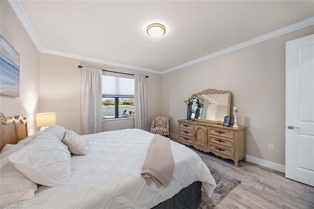 6767 Pennyroyal DR, Naples, FL 34114