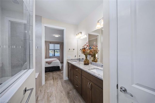 6767 Pennyroyal DR, Naples, FL 34114