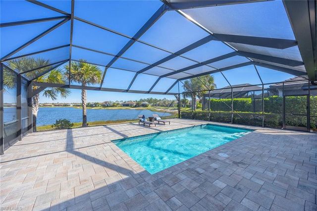 6767 Pennyroyal DR, Naples, FL 34114