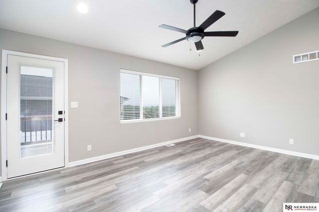4062 W Gary Gately Street, Lincoln, NE 68528