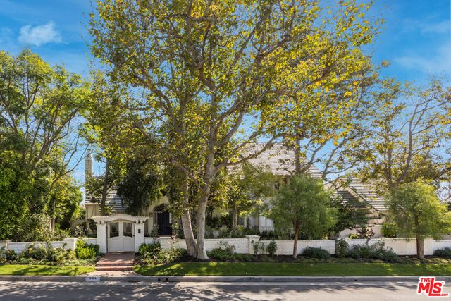 644 Amalfi Drive, Pacific Palisades, CA 90272