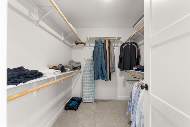 2275 N TRAVELLER DR, Columbia, MO 65202