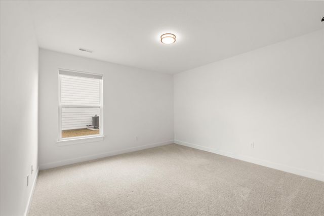 2275 N TRAVELLER DR, Columbia, MO 65202