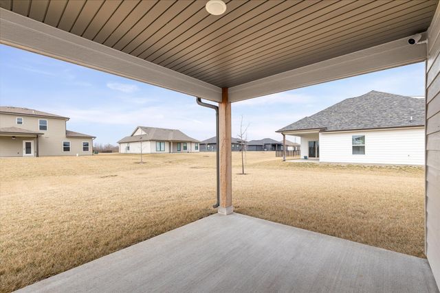 2275 N TRAVELLER DR, Columbia, MO 65202