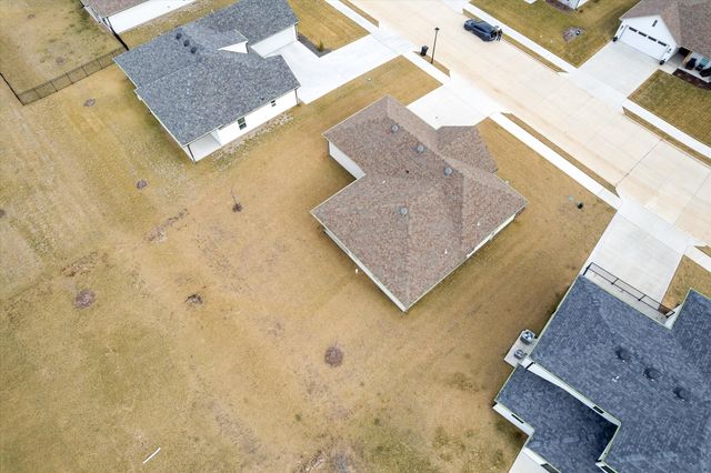 2275 N TRAVELLER DR, Columbia, MO 65202