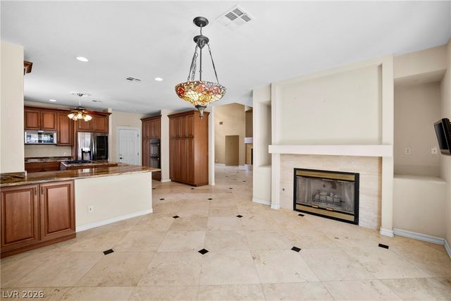 1021 Geranium Drive, Henderson, NV 89011