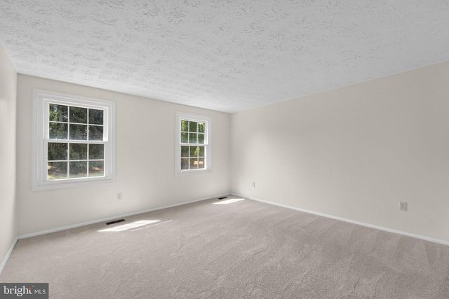 1153 KETTLE POND LN, Great Falls, VA 22066