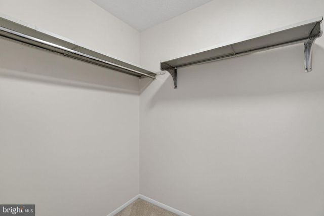 1153 KETTLE POND LN, Great Falls, VA 22066