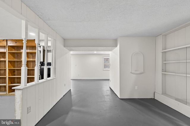 1153 KETTLE POND LN, Great Falls, VA 22066