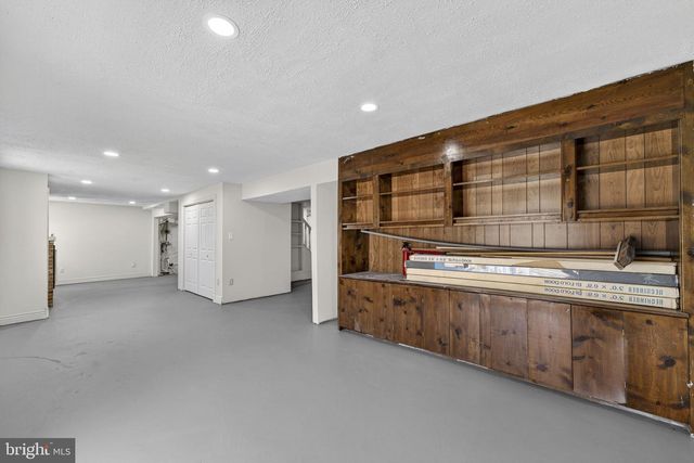 1153 KETTLE POND LN, Great Falls, VA 22066