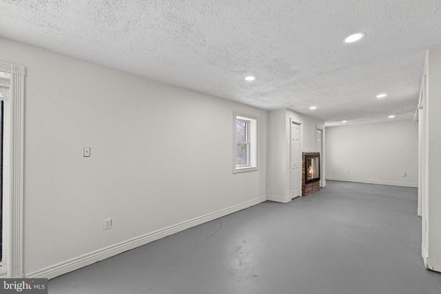 1153 KETTLE POND LN, Great Falls, VA 22066