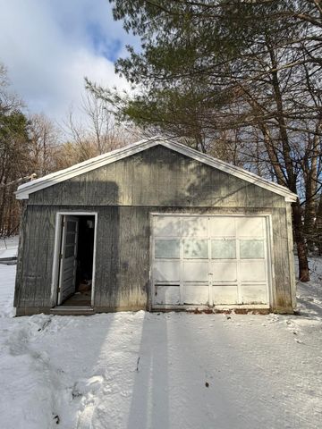 64 Forest Lane, Boscawen, NH 03303