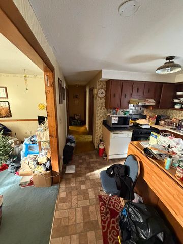 64 Forest Lane, Boscawen, NH 03303