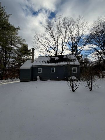 64 Forest Lane, Boscawen, NH 03303