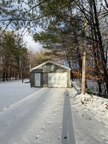 64 Forest Lane, Boscawen, NH 03303