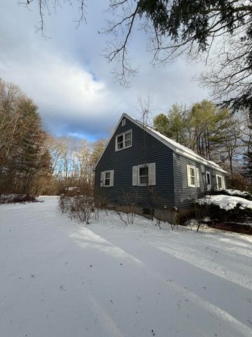 64 Forest Lane, Boscawen, NH 03303